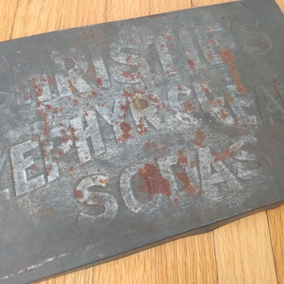 Antique 1800s Biscuit Tin Christie's Zephyr Cream Sodas Rusty Shabby Box Vintage - Picture 12 of 14